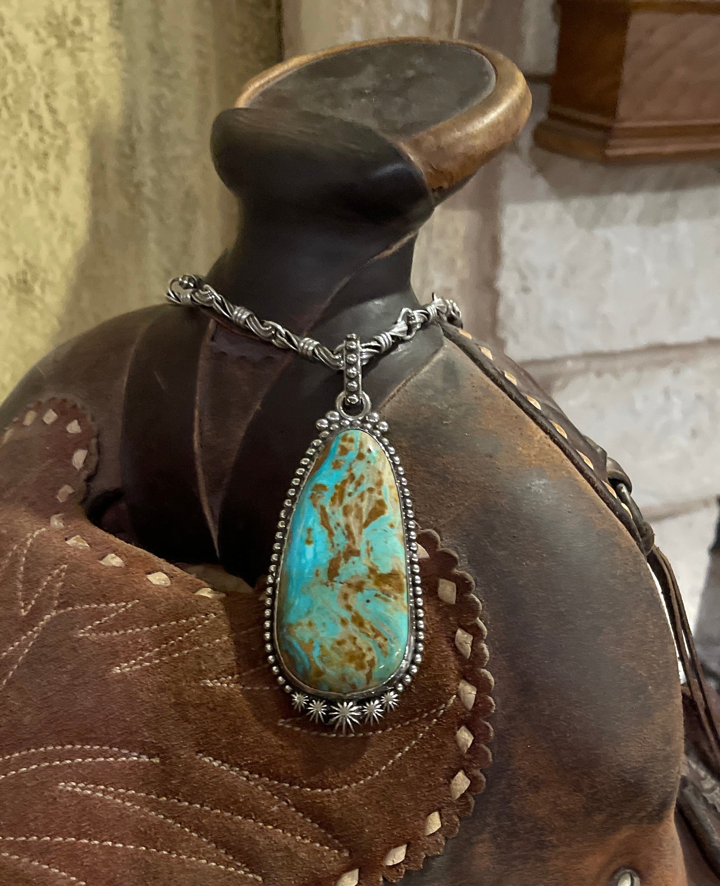 Señorita Large turquoise pendant