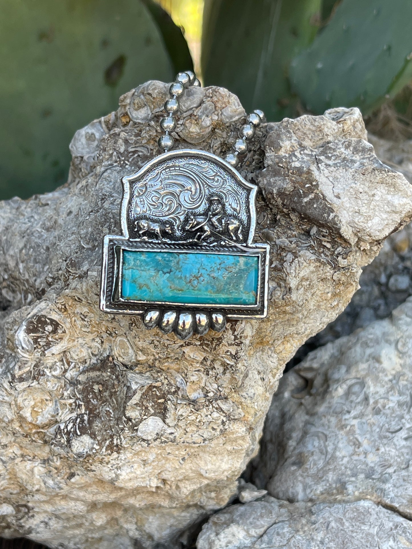 Cutter buckle Bar pendant