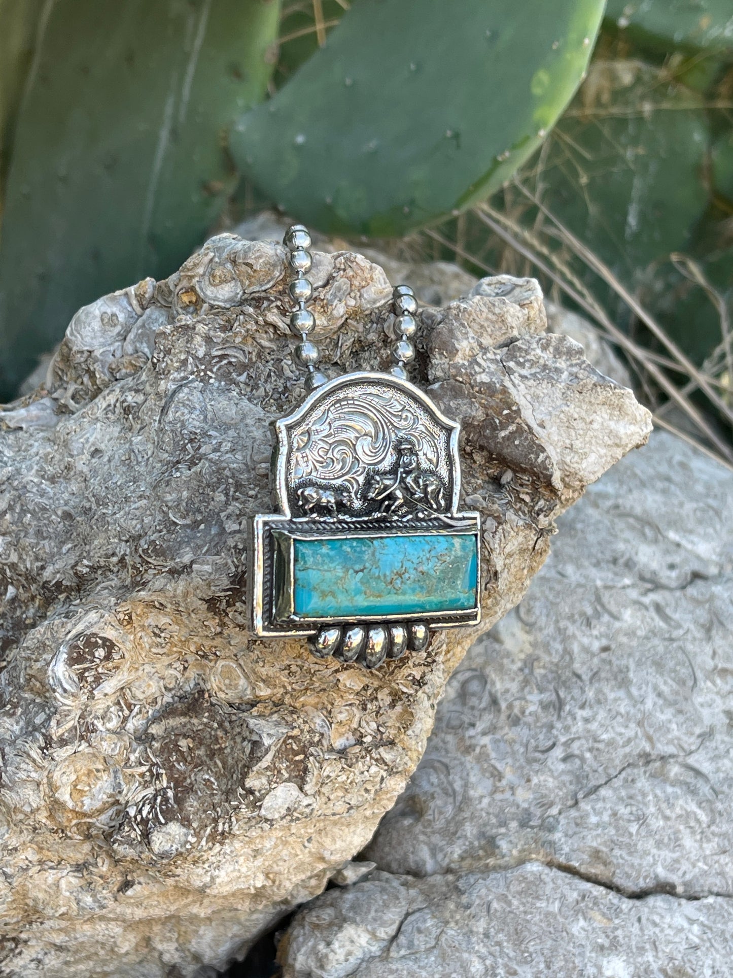 Cutter buckle Bar pendant
