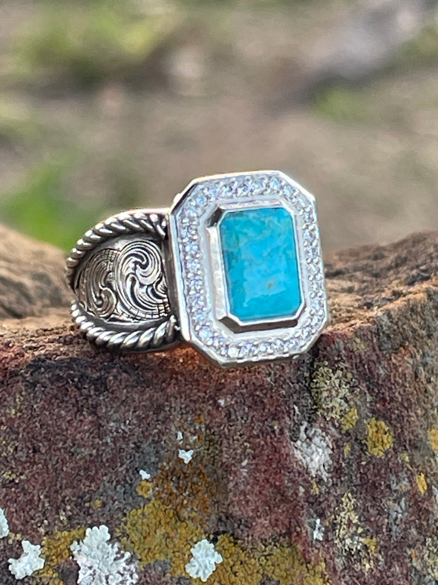 Kelli Square halo turquoise size 7