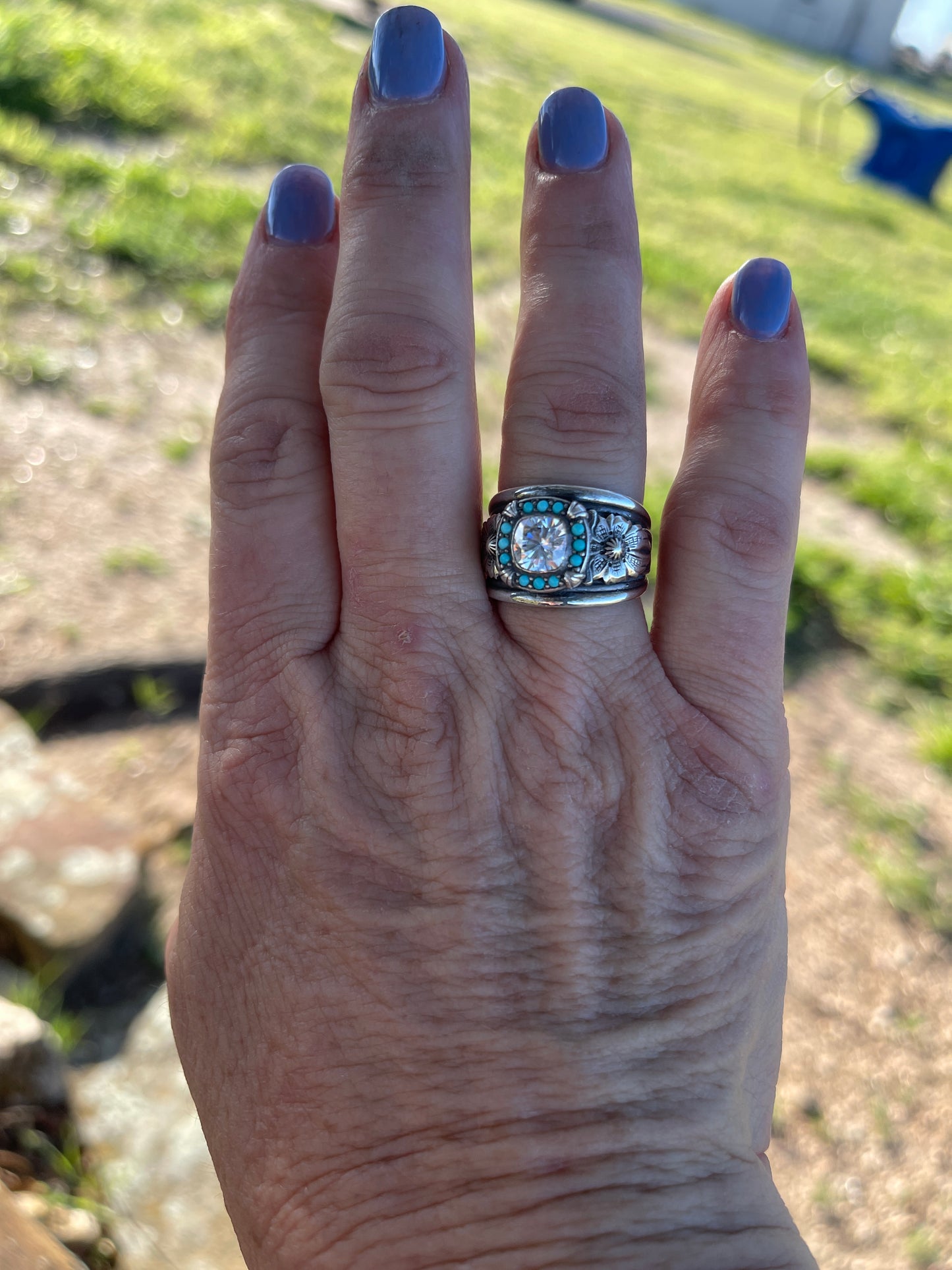 Sunflower Turquoise Halo