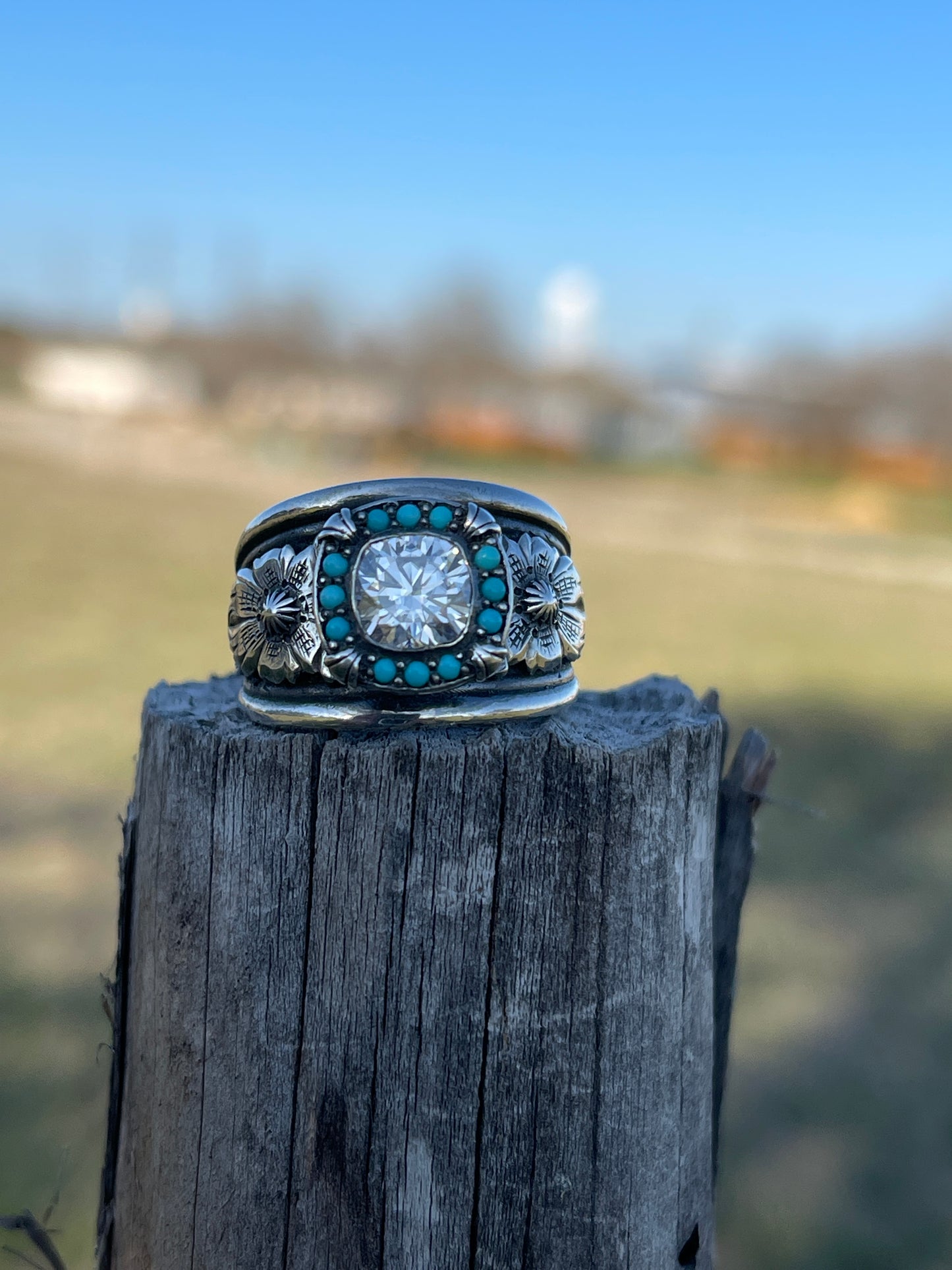 Sunflower Turquoise Halo