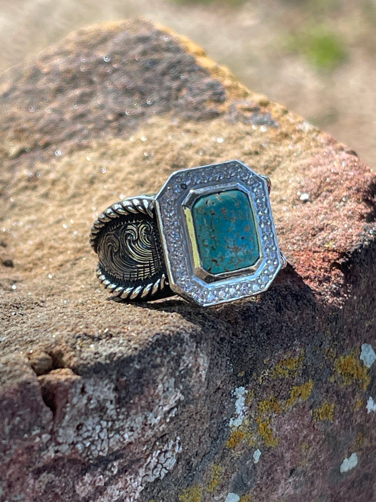 Kelli Square halo turquoise size 7