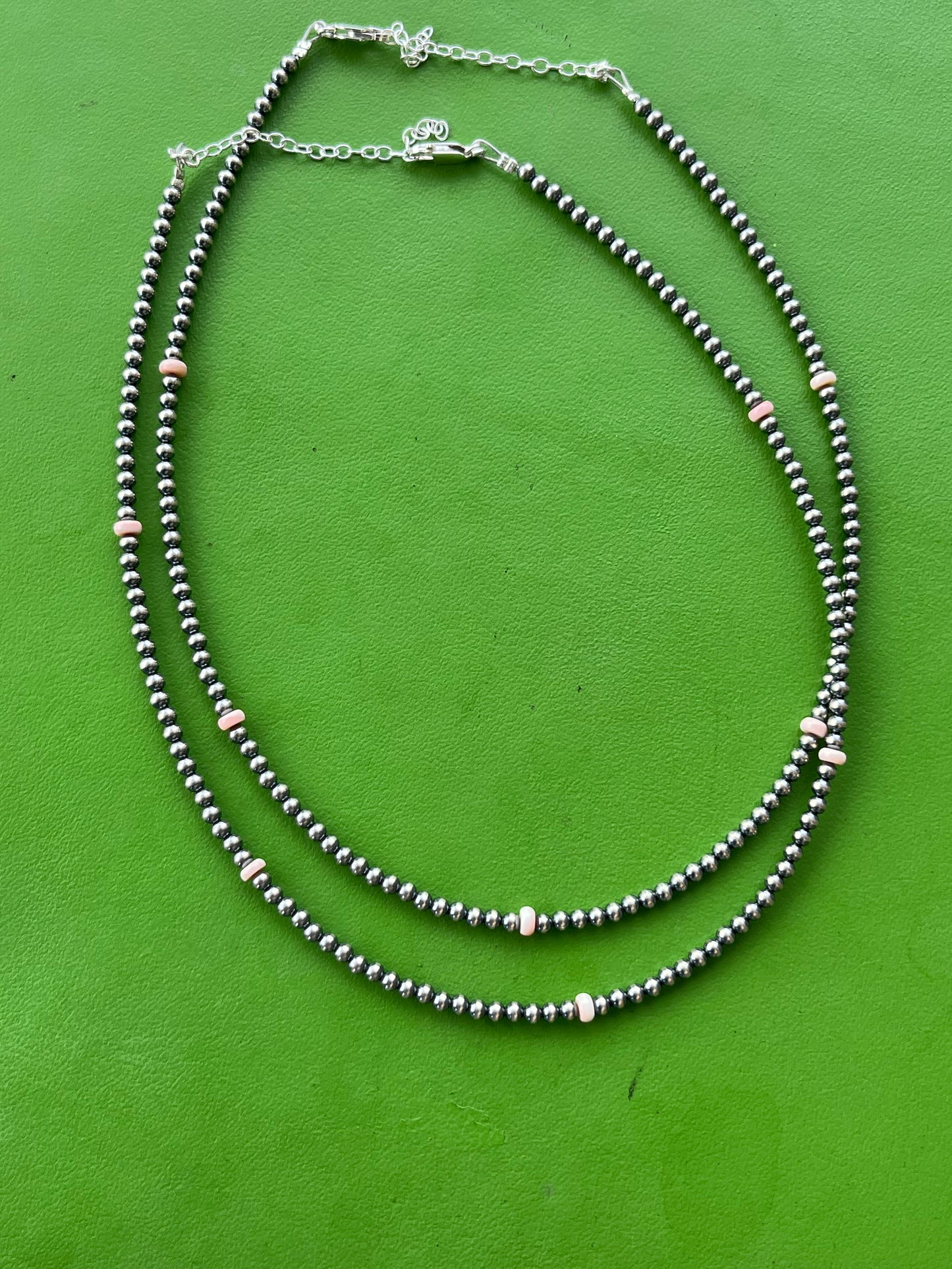 Navajo pearls choker