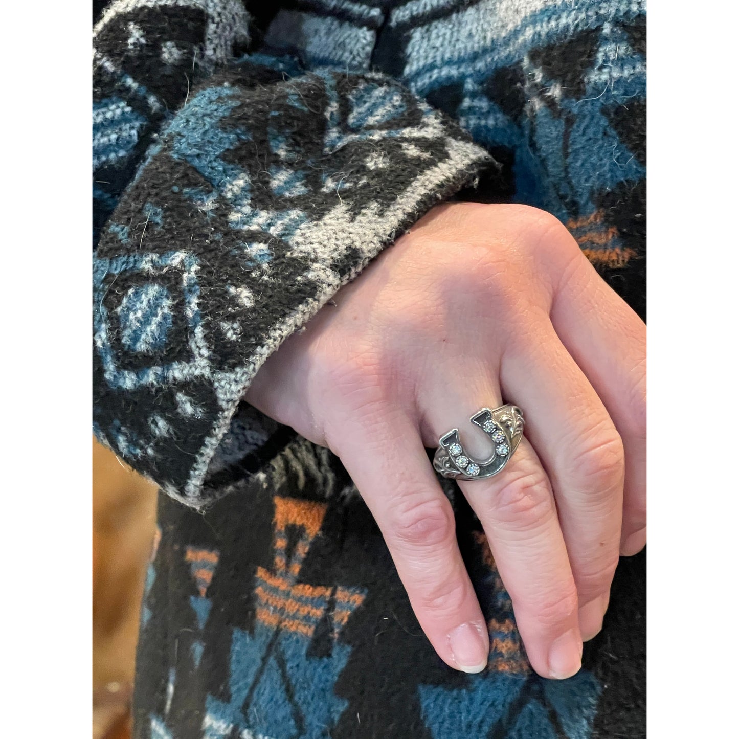 Horseshoe turquoise Ring