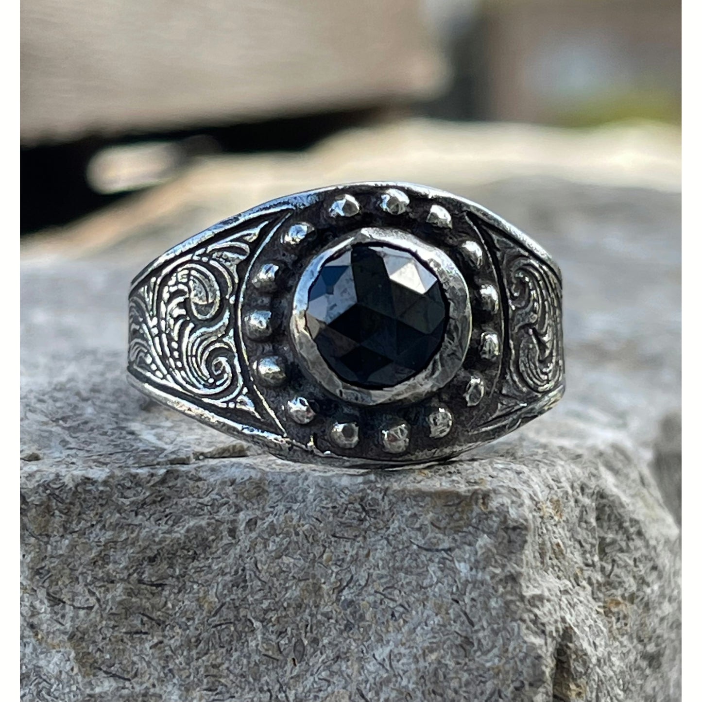 Posie Ring