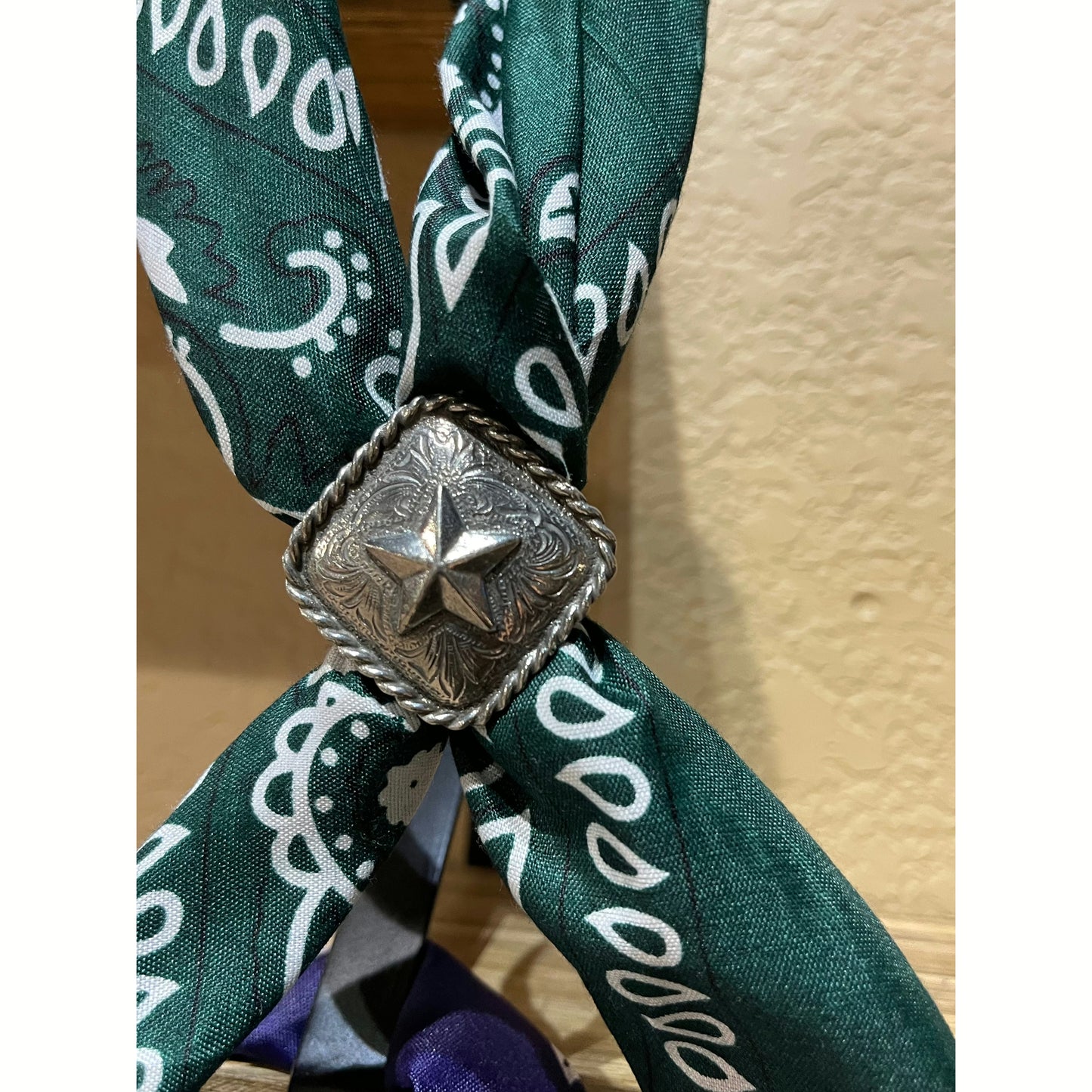 Square Texas Star Scarf Slide Rope Border