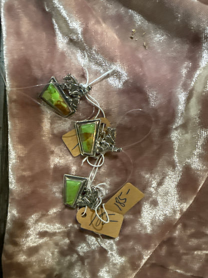 Reining horse on Turquoise trapezoid