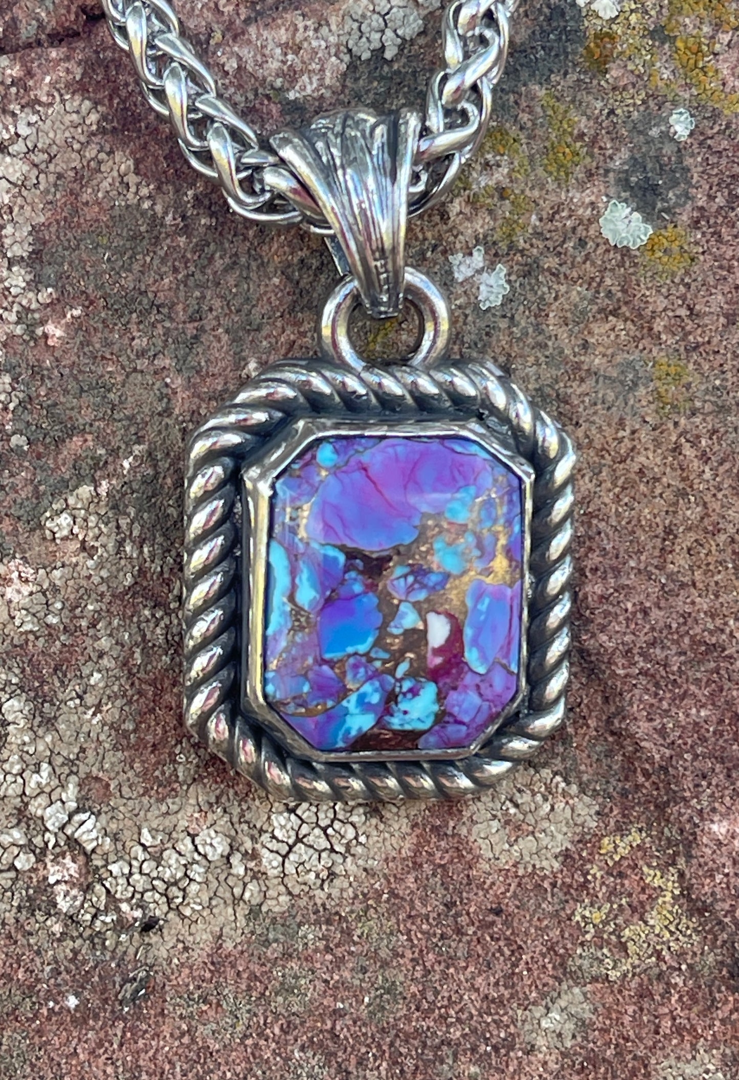 Dally turquoise pendants