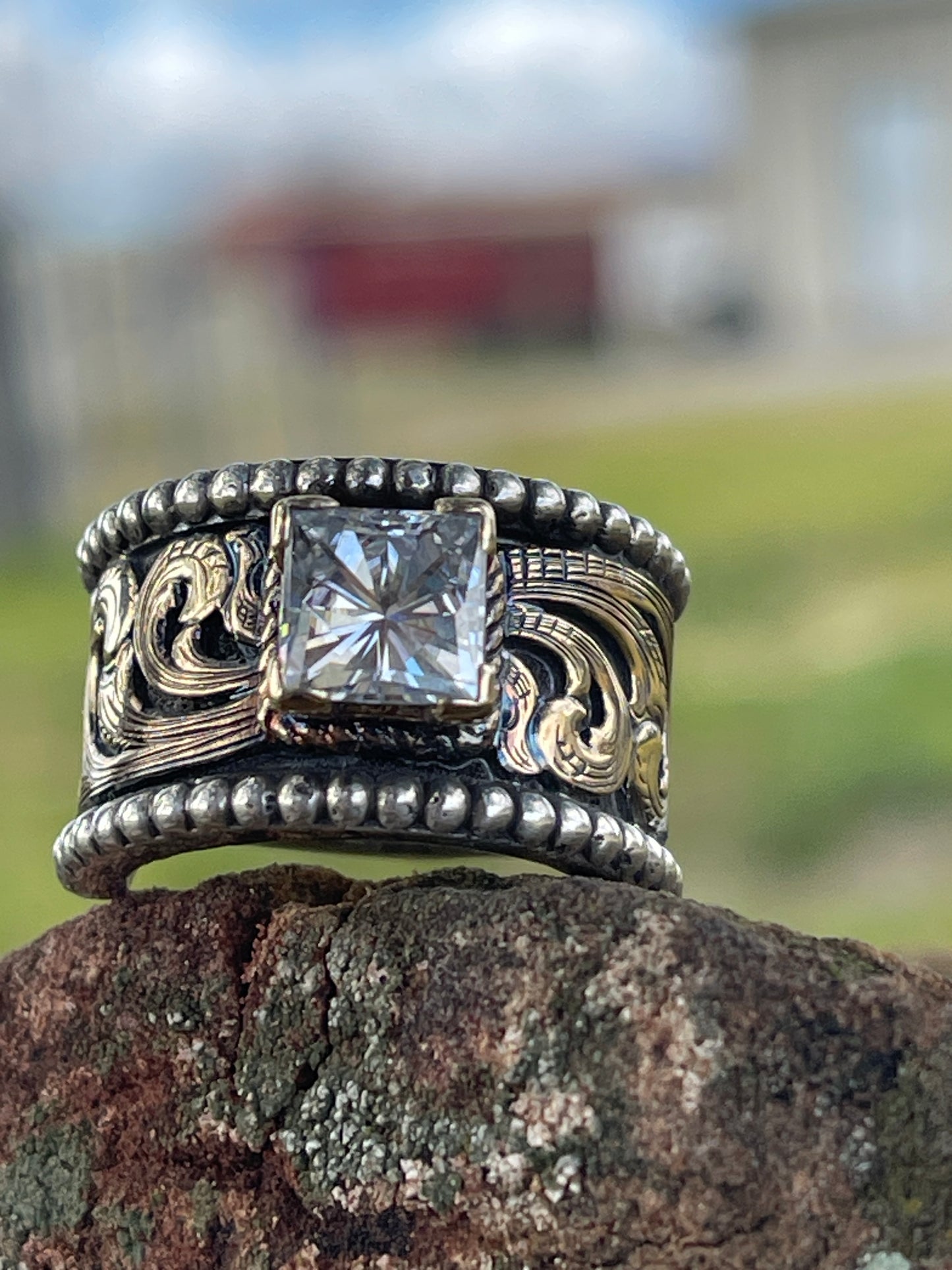 Western Classic engagement ring