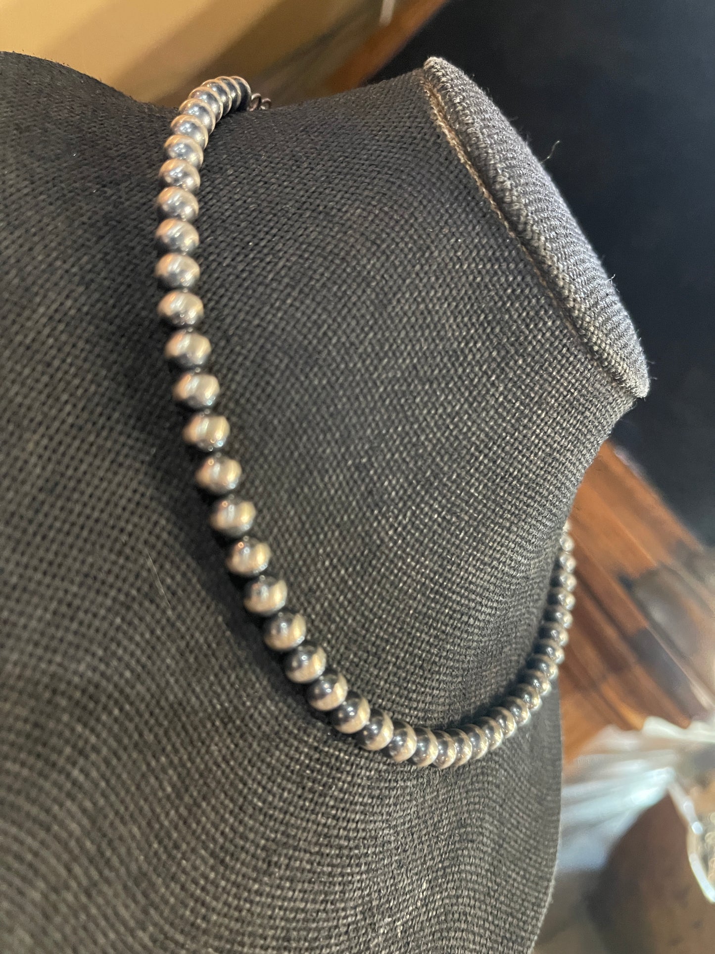 Navajo Pearls 6mm